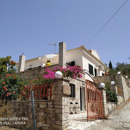Villa Loulaki Magazia Paxi Arvanitakeika Luaran gambar