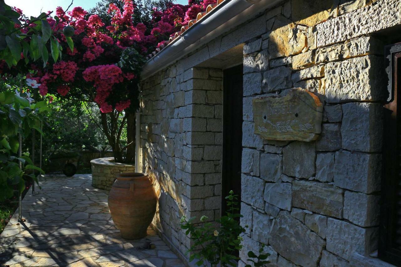 Villa Loulaki Magazia Paxi Arvanitakeika Luaran gambar