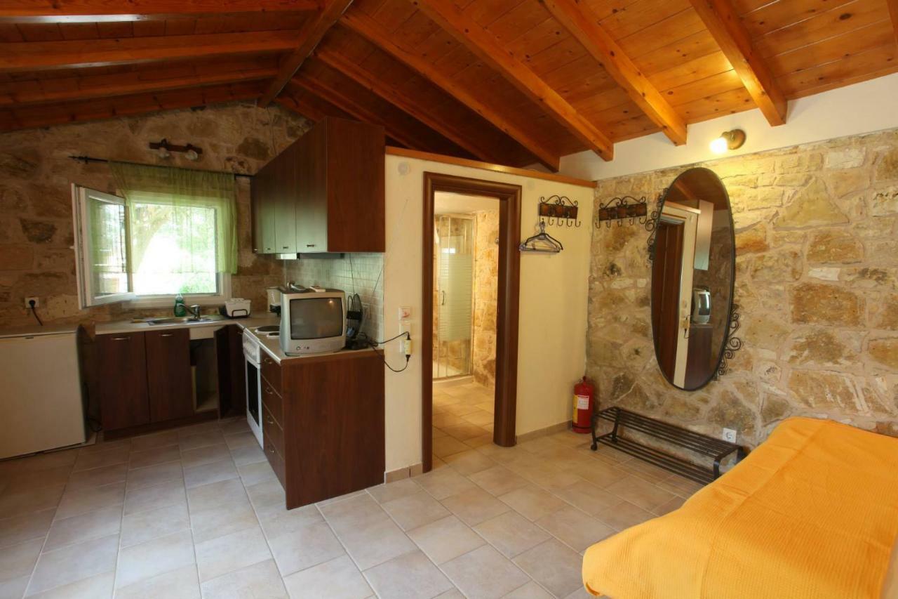 Villa Loulaki Magazia Paxi Arvanitakeika Luaran gambar